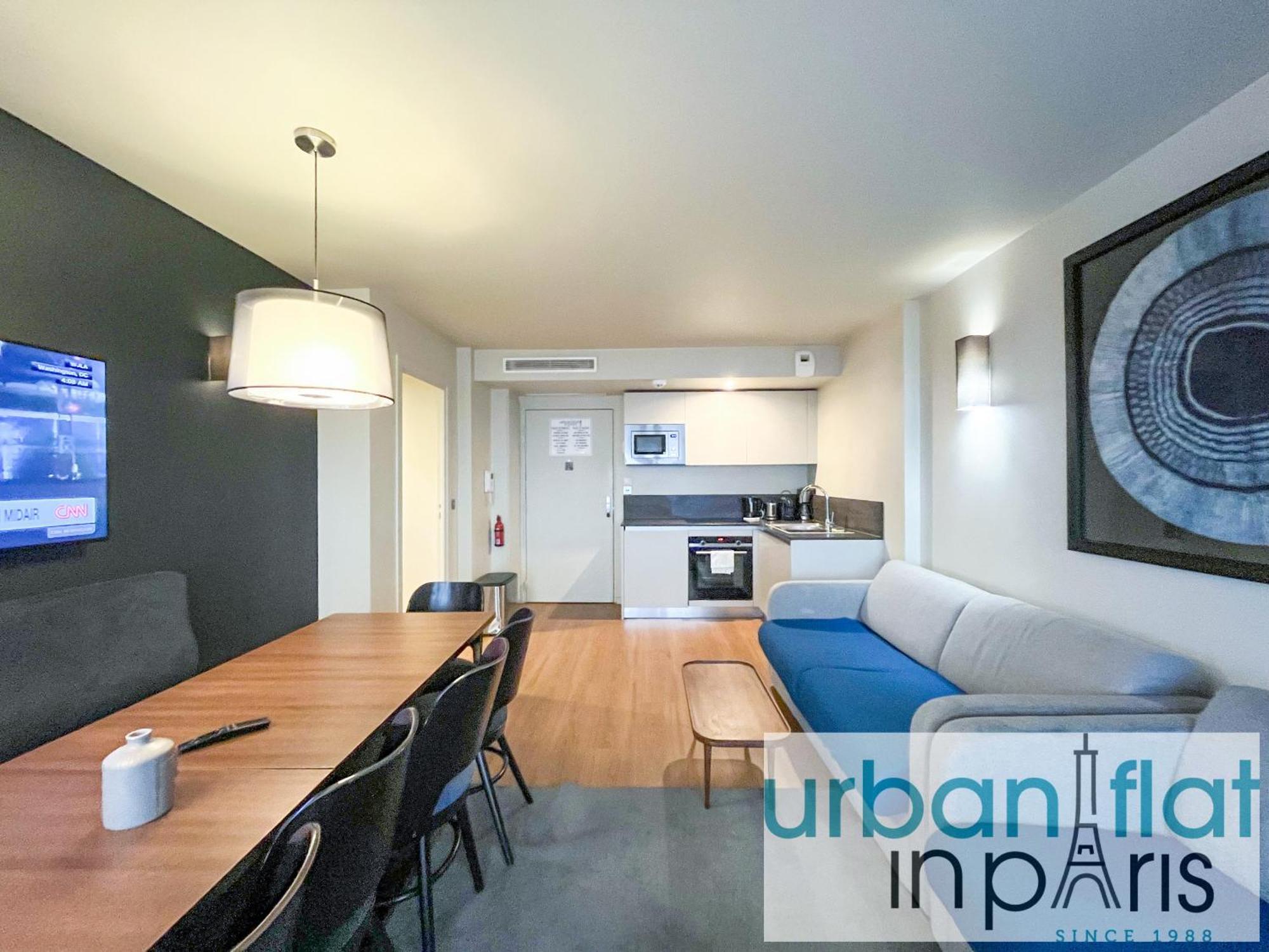 Urban Flat 133 - Ponceau 4 Bedroom * Paris
